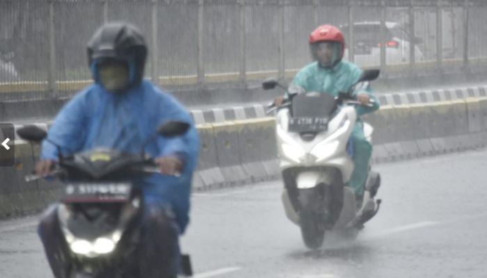 Puncak Musim Hujan Diperkirakan Terjadi Januari hingga Februari 2025, BMKG Ingatkan Ancam Bencana di Wilayah Ini